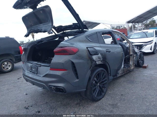 5UXCY8C02M9H45576 BMW X6 M50i