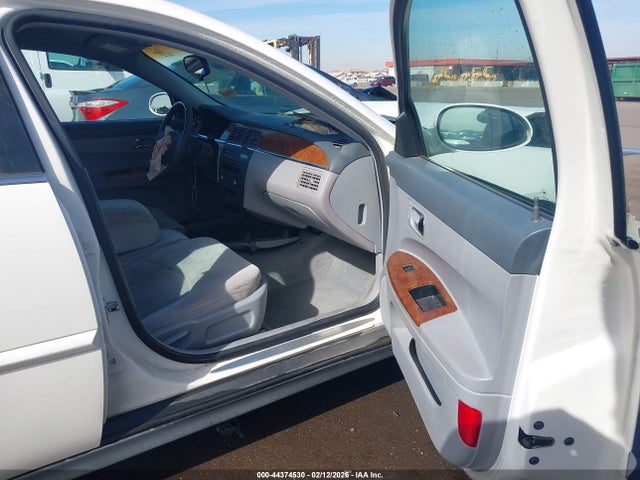 44374530 :رقم المزاد ، 2G4WC562151315100 vin ، 2005 Buick Lacrosse Cx مزاد بيع