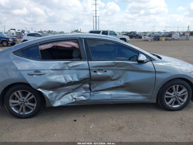 Продажа на аукционе авто 2018 Hyundai Elantra Sel/value/limited, vin: KMHD84LF8JU452687, номер лота: 44374538