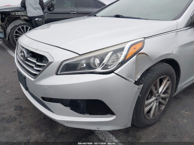 2017 HYUNDAI SONATA 5NPE24AF1HH485726 Photo 5