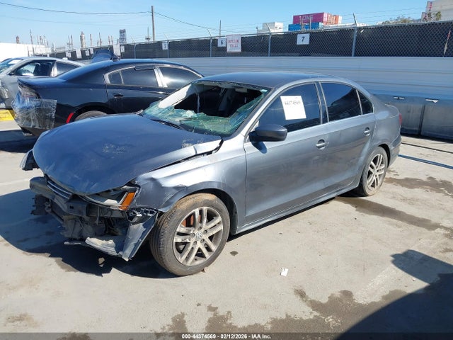 2017 Volkswagen Jetta 1.4t S მანქანა იყიდება აუქციონზე, vin: 3VW2B7AJ1HM304463, აუქციონის ნომერი: 44374569