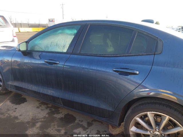 7JR102FK6LG065666 Volvo S60 T5 Momentum