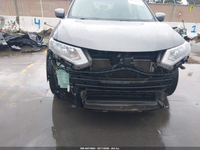 KNMAT2MT5JP521476 Nissan ROGUE S