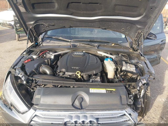 2017 AUDI A4 WAUANAF46HN066621 Photo 9