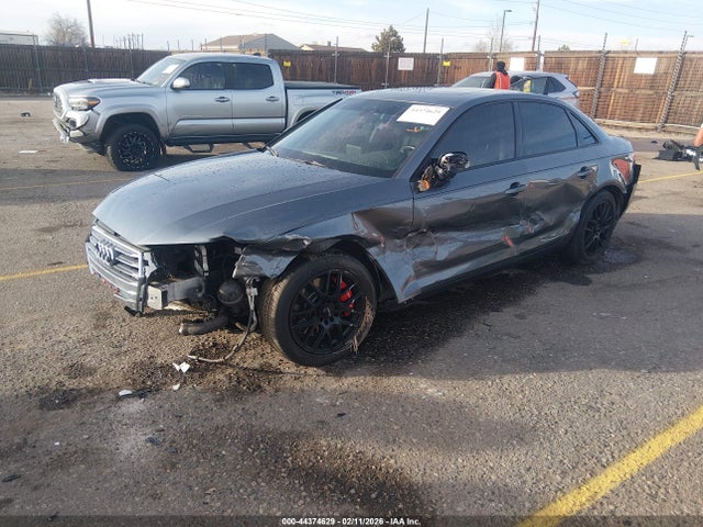 2017 AUDI A4 WAUANAF46HN066621 Photo 1