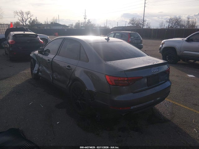 2017 AUDI A4 WAUANAF46HN066621 Photo 2