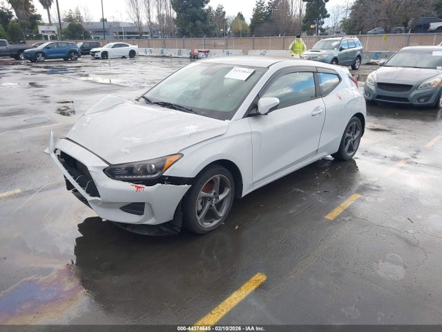 Hyundai Veloster 2.0 2019 KMHTG6AF8KU018669 Image 2