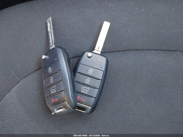 KIA SOUL + 2014 KNDJP3A52E7024276 Image 11