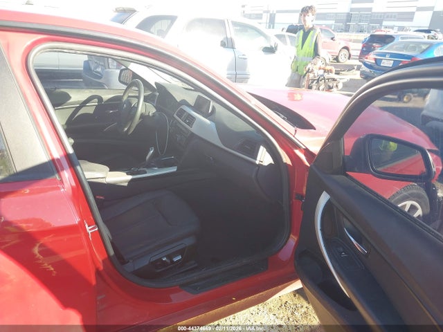 2016 BMW 320I WBA8E5G58GNU21235 Photo 4