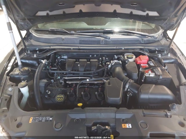Ford Taurus Limited 2015 1FAHP2J85FG111034 Image 10