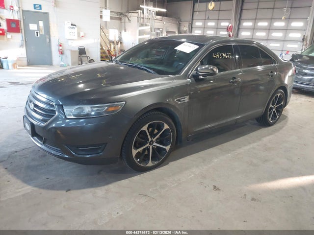 Ford Taurus Limited 2015 1FAHP2J85FG111034 Image 2