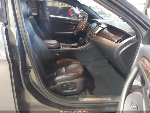 Ford Taurus Limited 2015 1FAHP2J85FG111034 Image 5