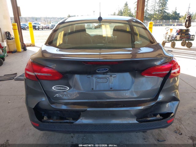 Ford FOCUS S 2018 1FADP3E20JL330073 Image 16