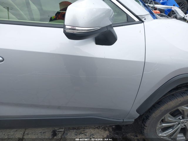 Toyota Rav4 Hybrid Limited 2024 JTMD6RFV1RD117227 Image 17