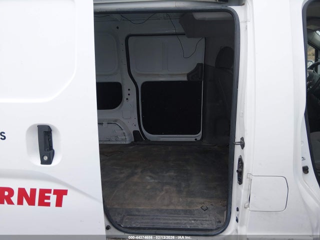 44374686 :رقم المزاد ، 3N6CM0KN5HK691375 vin ، 2017 Nissan Nv200 Sv مزاد بيع
