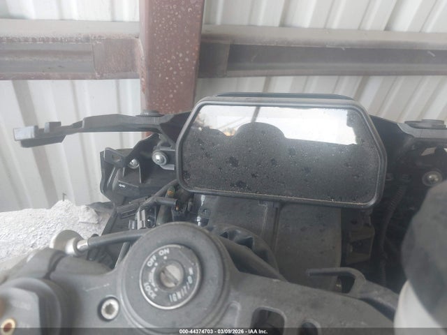 Yamaha YZFR1 2021 JYARN66E4MA001307 Image 7