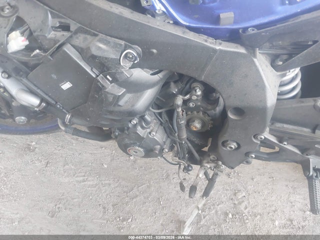Yamaha YZFR1 2021 JYARN66E4MA001307 Image 9