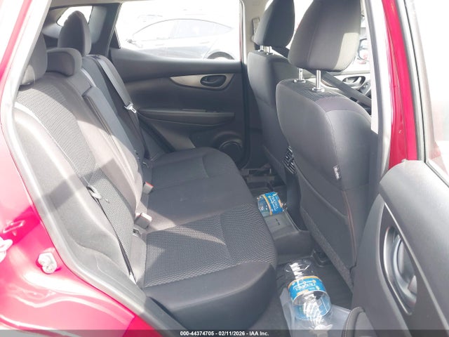 JN1BJ1CP4JW192397 Nissan Rogue Sport S