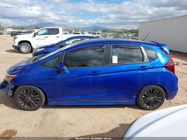3HGGK5H68KM744557 Honda Fit Sport