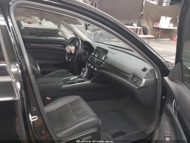 1HGCV1F40MA005599 Honda Accord Sport Special Edition