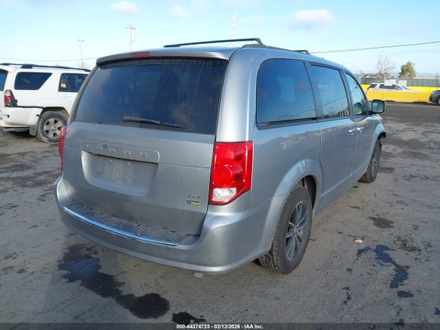 2C4RDGEG2JR150659 Dodge Grand Caravan Gt