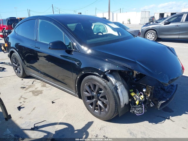 2024 TESLA MODEL X 7SAXCBE59RF436689