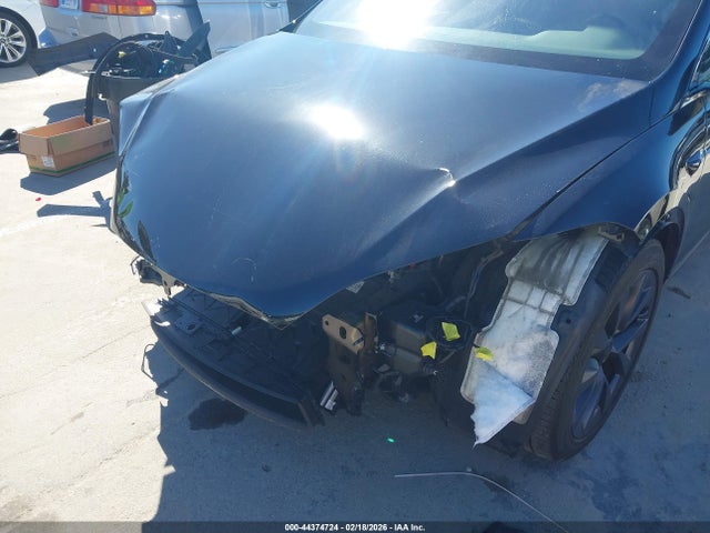 2024 TESLA MODEL X 7SAXCBE59RF436689 Photo 5