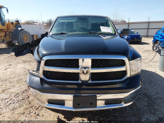 44374752 :رقم المزاد ، 1C6RR7GGXHS748402 vin ، 2017 Ram 1500 Slt  4x4 6'4 Box مزاد بيع