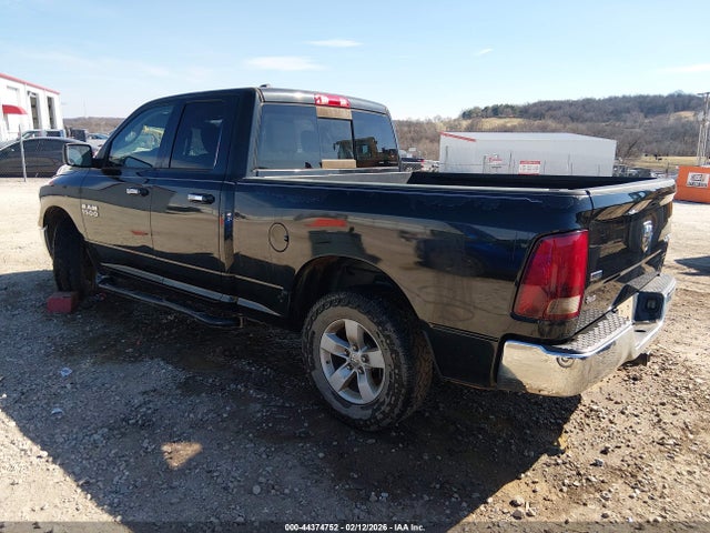 44374752 :رقم المزاد ، 1C6RR7GGXHS748402 vin ، 2017 Ram 1500 Slt  4x4 6'4 Box مزاد بيع