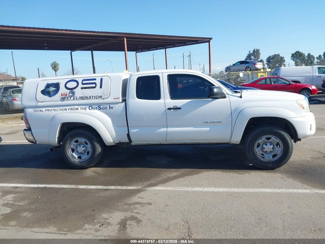 44374757 :رقم المزاد ، 5TFTX4GN7DX025377 vin ، 2013 Toyota Tacoma Prerunner مزاد بيع