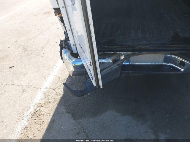 44374757 :رقم المزاد ، 5TFTX4GN7DX025377 vin ، 2013 Toyota Tacoma Prerunner مزاد بيع