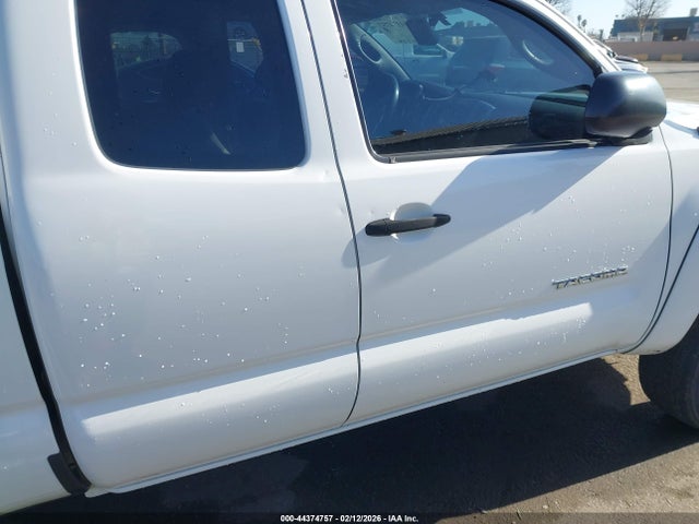 44374757 :رقم المزاد ، 5TFTX4GN7DX025377 vin ، 2013 Toyota Tacoma Prerunner مزاد بيع