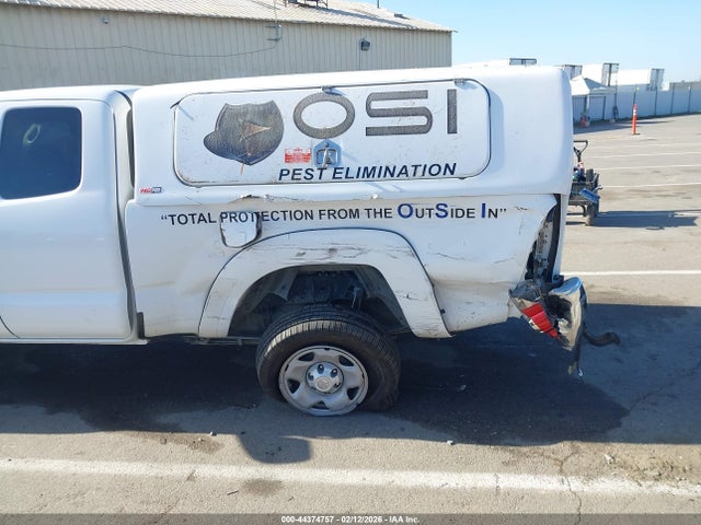 44374757 :رقم المزاد ، 5TFTX4GN7DX025377 vin ، 2013 Toyota Tacoma Prerunner مزاد بيع