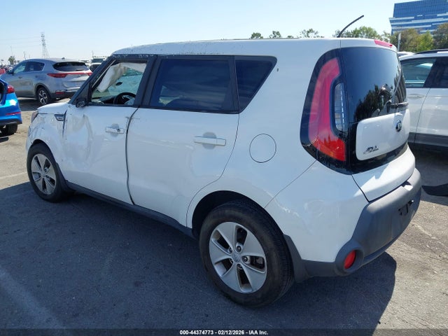 KNDJN2A28G7318709 KIA Soul