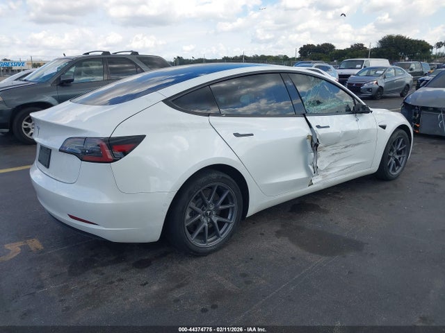 2022 TESLA MODEL 3 5YJ3E1EA8NF344691 Photo 3