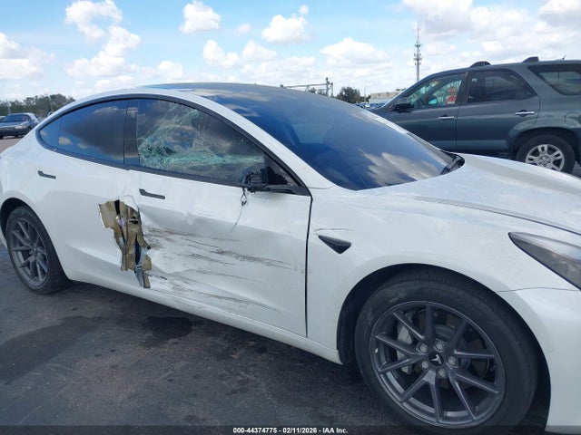 2022 TESLA MODEL 3 5YJ3E1EA8NF344691 Photo 5