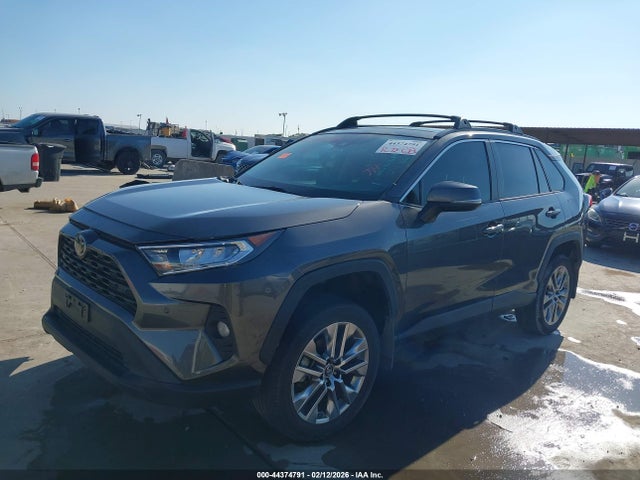 2019 TOYOTA RAV4 2T3C1RFV1KW040426 Photo 1