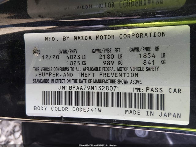 JM1BPAA79M1328071 Mazda Mazda3 2.0