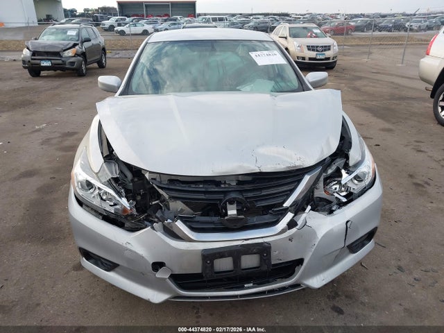 1N4AL3AP3HC213842 Nissan Altima 2.5 Sv
