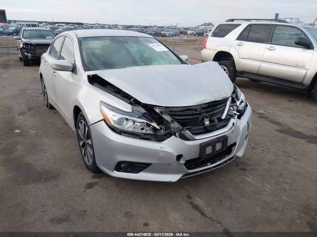 1N4AL3AP3HC213842 Nissan Altima 2.5 Sv