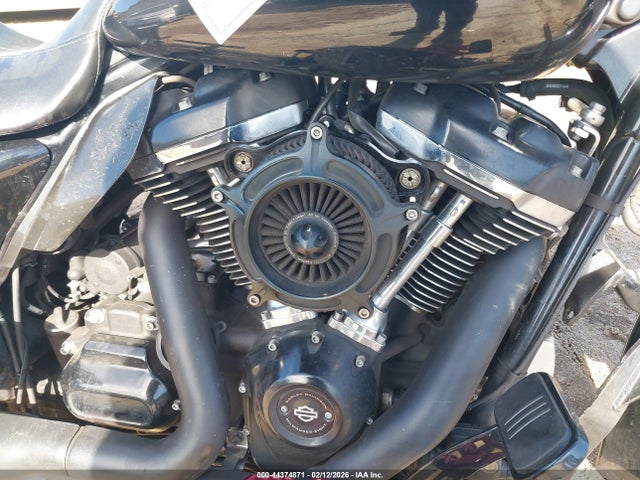 2019 HARLEY-DAVIDSON FLHXS 1HD1KRP35KB669518 Photo 7