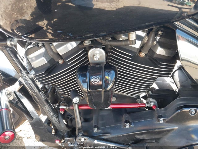 2019 HARLEY-DAVIDSON FLHXS 1HD1KRP35KB669518 Photo 8