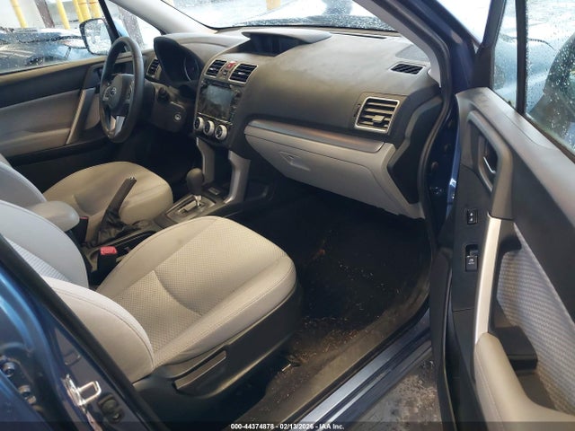 Subaru Forester 2.5i Premium 2018 JF2SJAEC7JH561380 Image 5