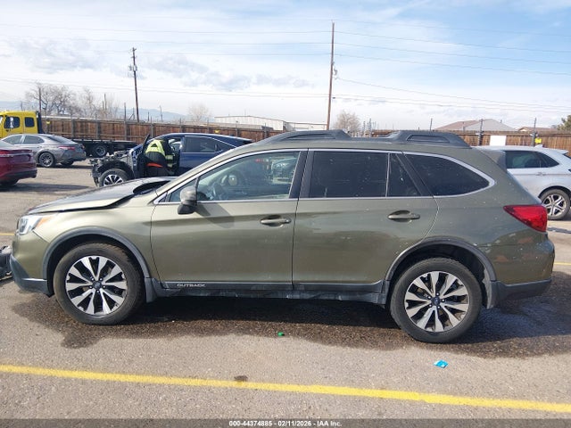 2015 Subaru Outback 2.5i Limited მანქანა იყიდება აუქციონზე, vin: 4S4BSANC4F3315835, აუქციონის ნომერი: 44374885
