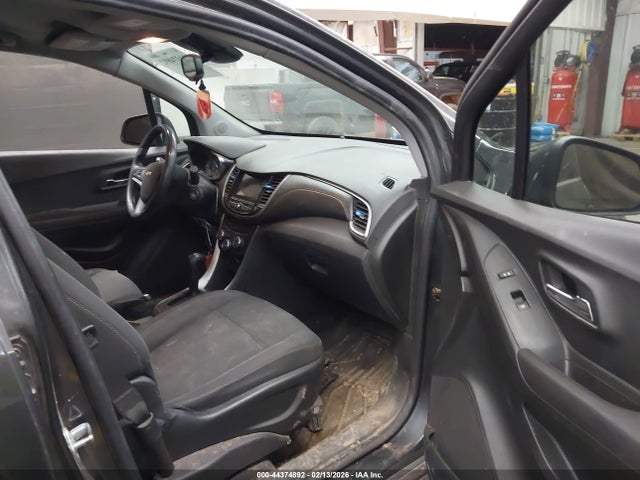 Chevrolet TRAX LS 2019 3GNCJKSB2KL327498 Image 5