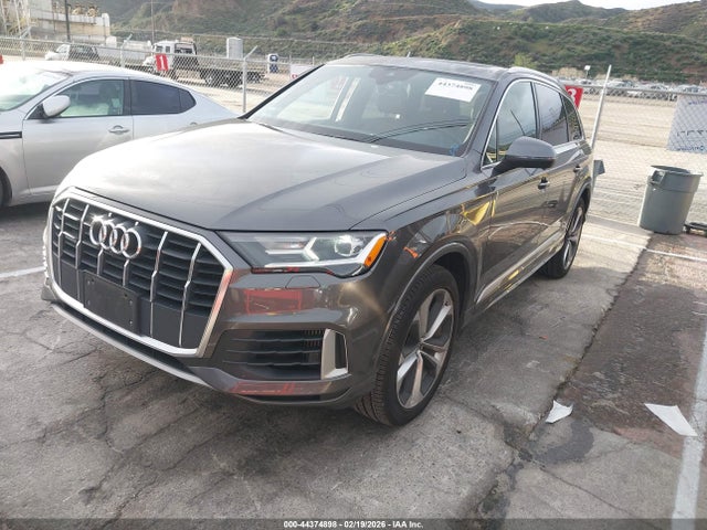 2021 AUDI Q7 WA1LXAF75MD028226 Photo 1