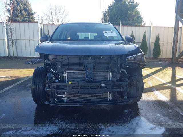 3VV5C7B2XSM009214 Volkswagen Taos 1.5t S