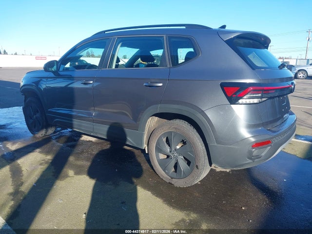 3VV5C7B2XSM009214 Volkswagen Taos 1.5t S