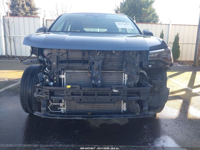 3VV5C7B2XSM009214 Volkswagen Taos 1.5t S