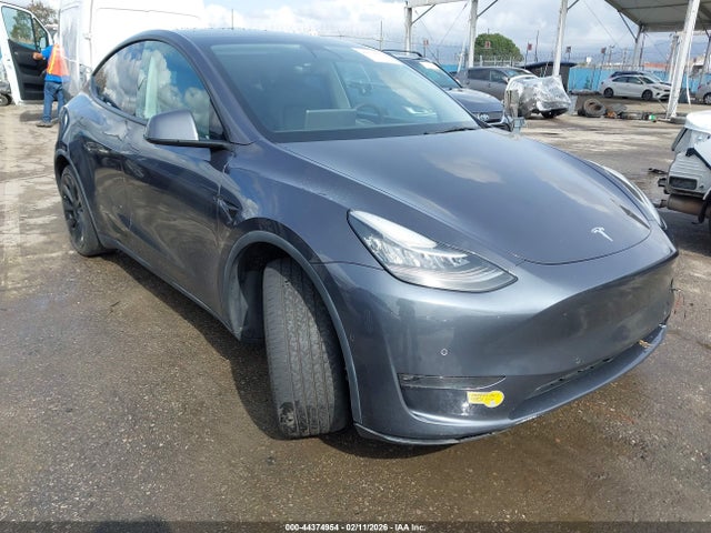 2022 TESLA MODEL Y 7SAYGDEE6NF363179 Photo 0